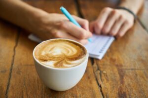 Coffee Cup Cappuccino Latte - Engin_Akyurt / Pixabay